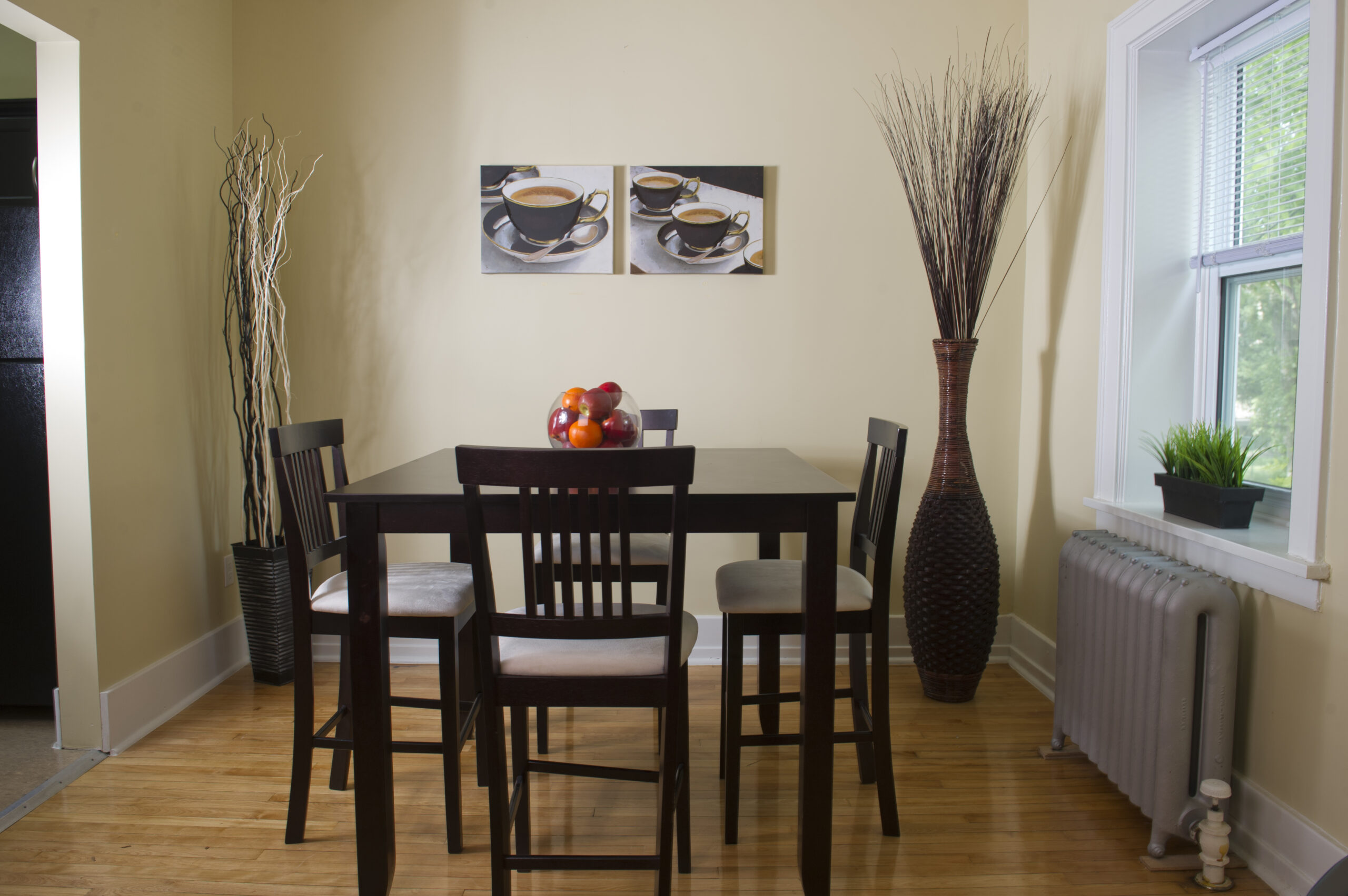 JULY19_2012_dining
